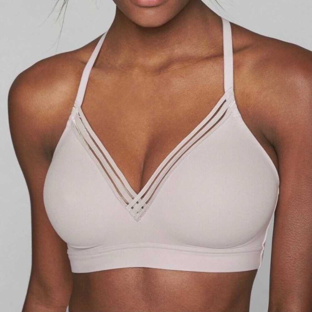 Athleta Powervita Circuit Sports Bra Soft Lilac M
